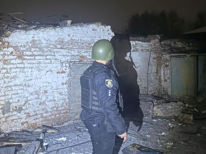 Новини Харкова: поліція задокументувала руйнування через удари ракетами й дронами